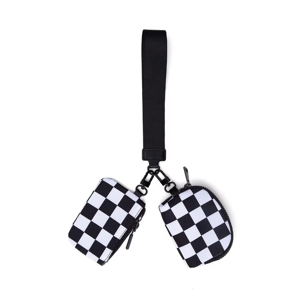 Checkered‎ Black and White Accessory Pouches Wristlet Brand New